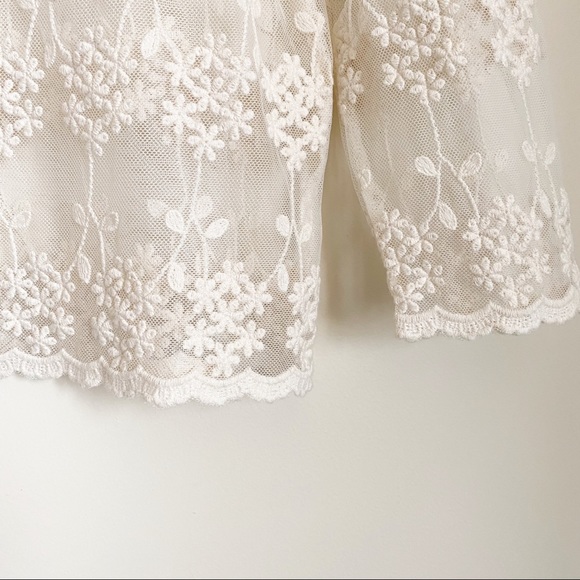 Express Sheer Lace Floral Top Long Sleeve Cream Medium - Picture 3 of 5